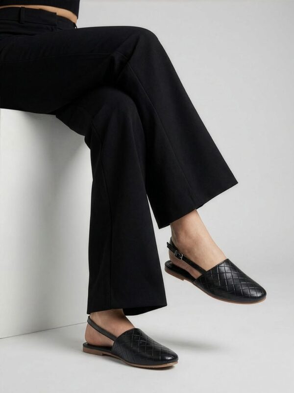 Black Fashion Flat Sandal